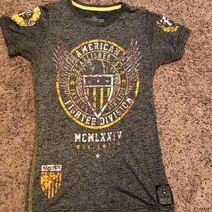 American Fighter size small shirt